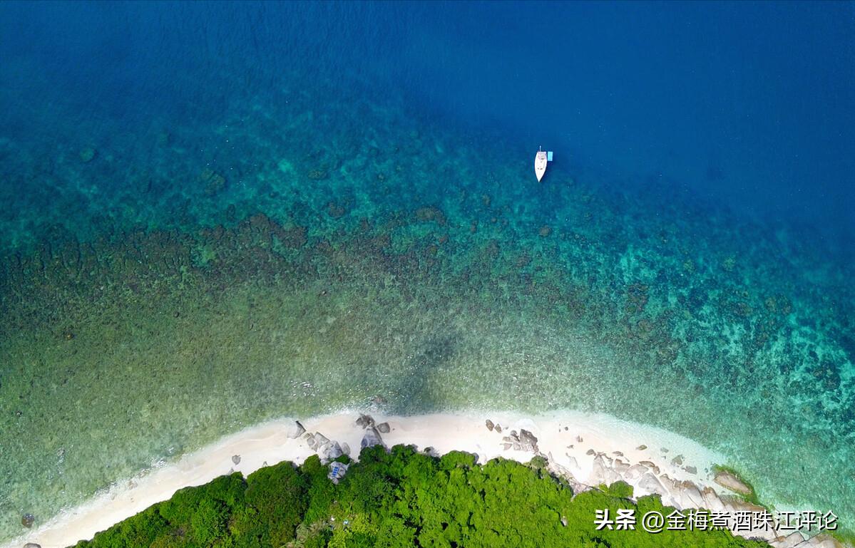 海南封关与香港移民，中国为世界逃离的美元，找到避险天堂