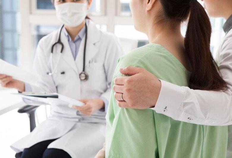 女性近期放屁多是什么原因引起的,女性到了夜晚放屁多怎么回事