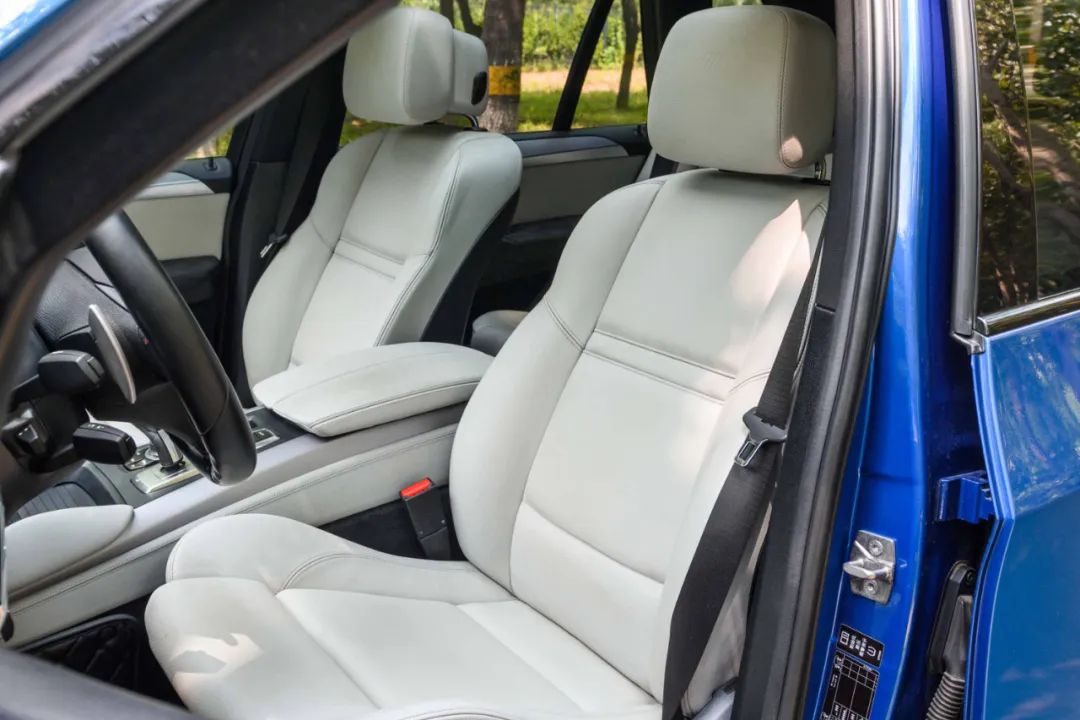 “可爱”又“环保”！诺粉入手4.4TV8宝马X5M