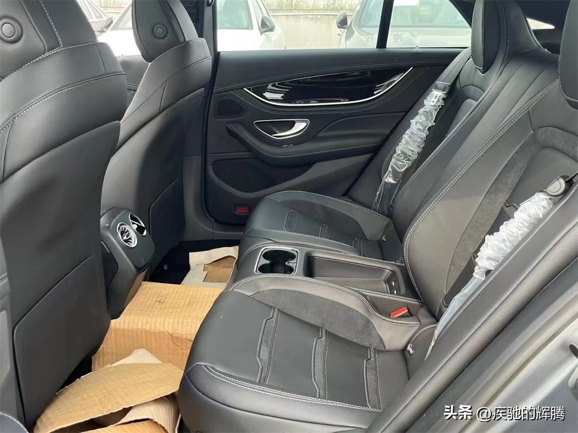 好漂亮！2023款奔驰AMG-GT50四门跑车到店实拍！367马力+全时四驱