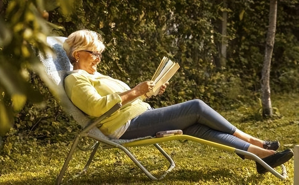 更年期女性的禁忌事项都有什么,女性更年期有9大表现应多吃什么