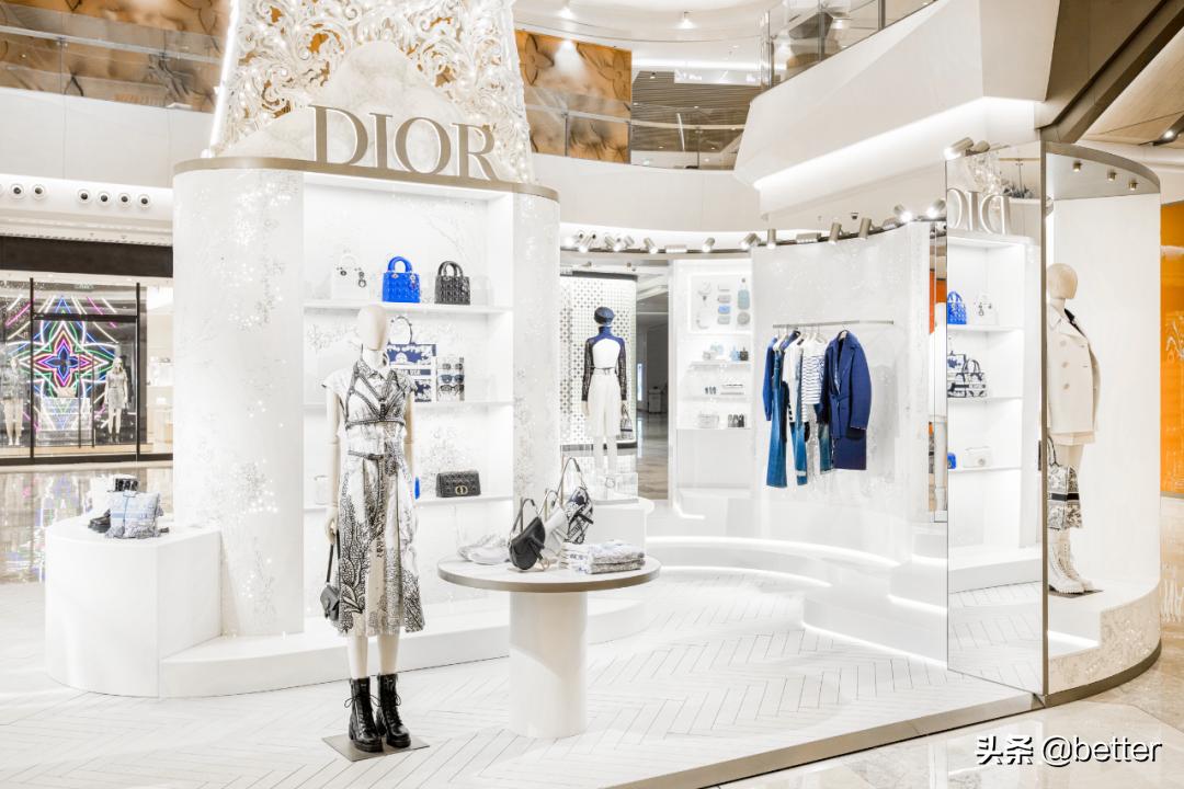 跟随一群奇幻麋鹿，我开启了一场「森」诞之旅