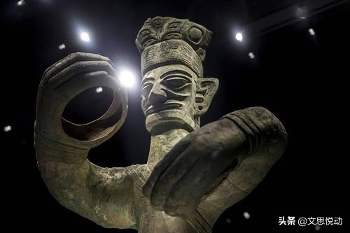 浅析唐代李白的诗及浪漫情怀,余秋雨的作品讲李白的有哪些