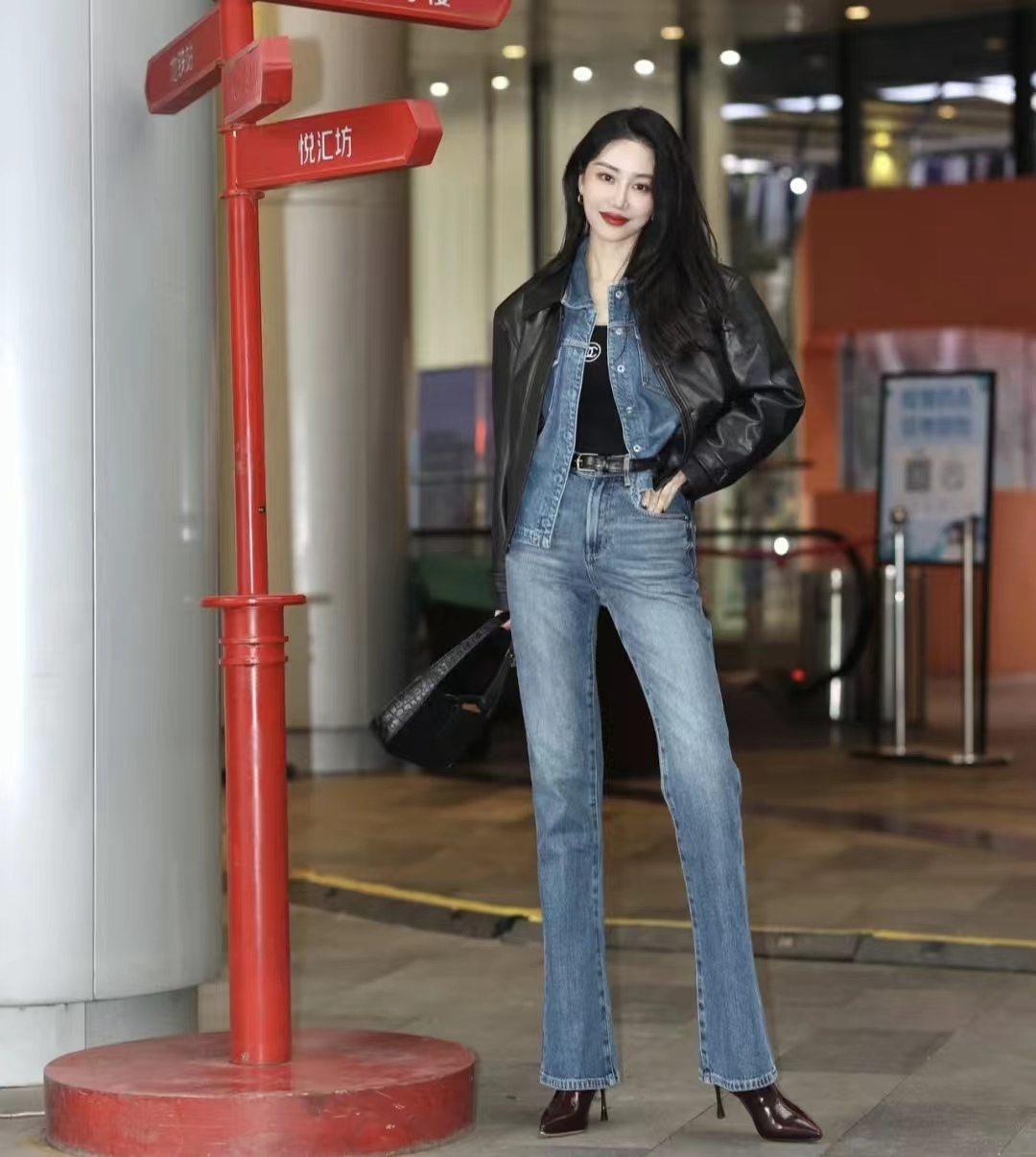 现在流行什么裤子最好看,今年流行裤子是什么风格