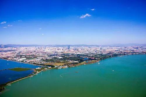 昆明有人文，但似乎不太相信工作