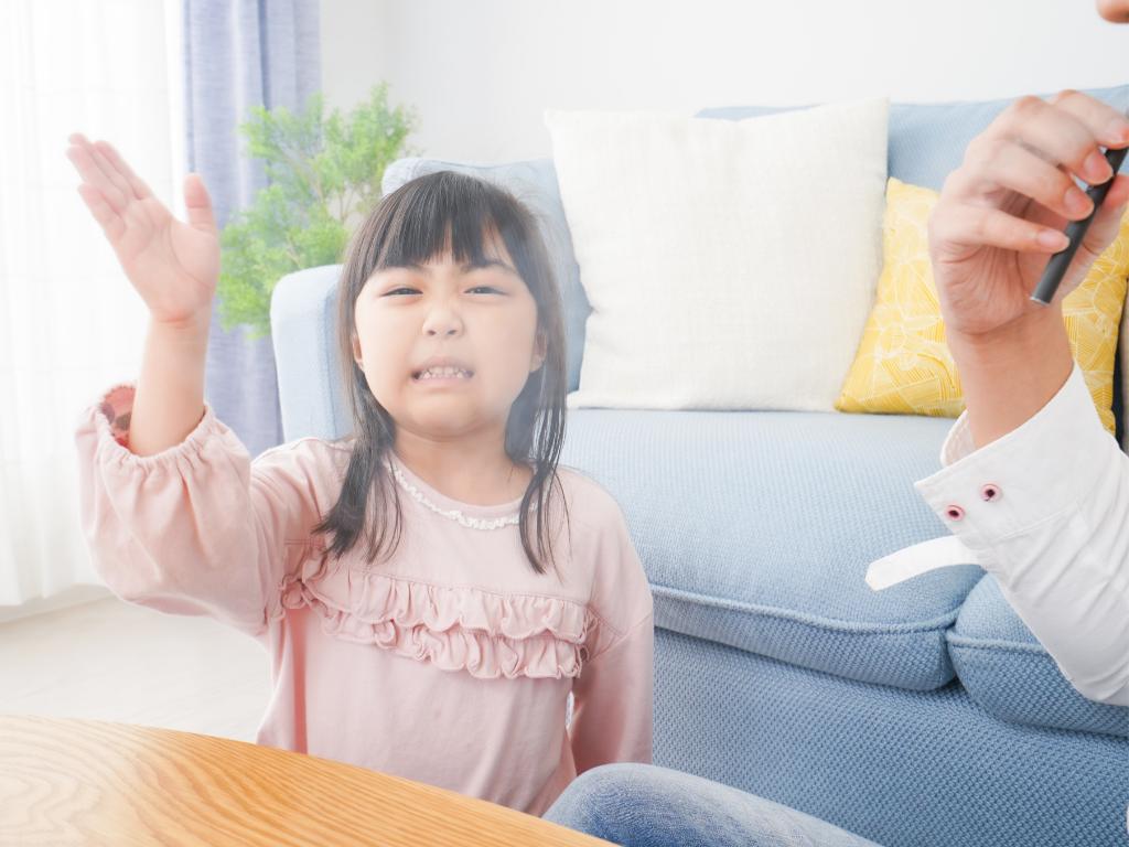 有过敏小孩买空气净化器有用吗,家有过敏娃推荐一个空气净化器