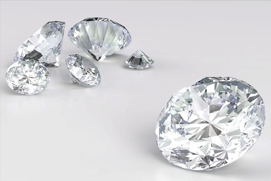 钻石购买攻略合理选择钻石价位,99%的人都不知道的钻石挑选技巧