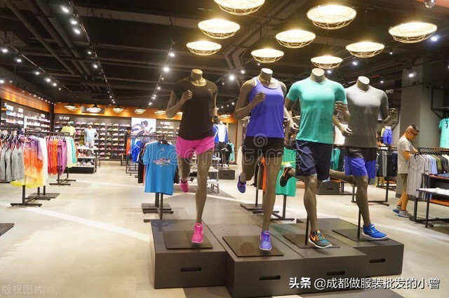 什么是服装库存尾货,什么是尾货服装尾货批发须知