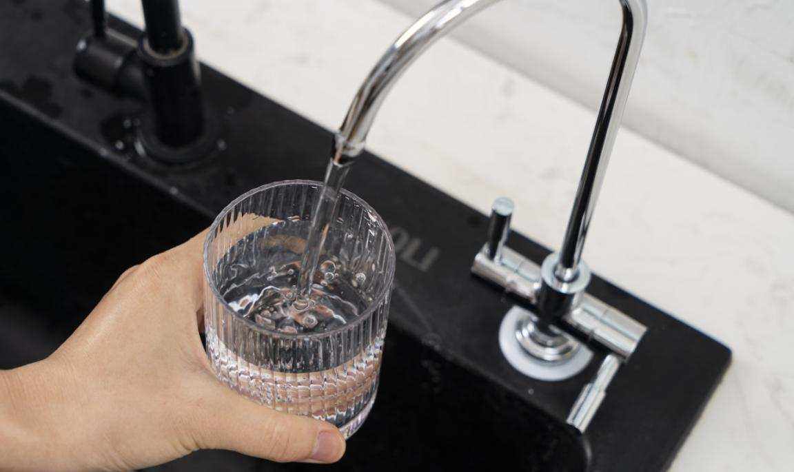 为什么要用净水器看完就知道了 (为什么要用净水器看完你就知道了)