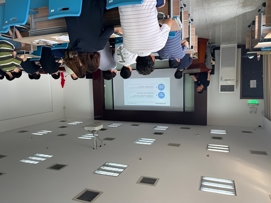 灏借亴浜庡績灞ヨ矗浜庤,浜庡績鎷呰矗浜庤韩灞ヨ矗浜庤