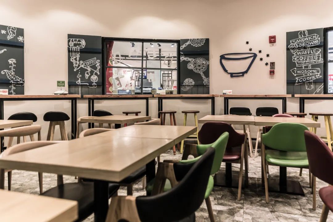 2022年投资餐饮业怎么样,2023餐饮业发展趋势