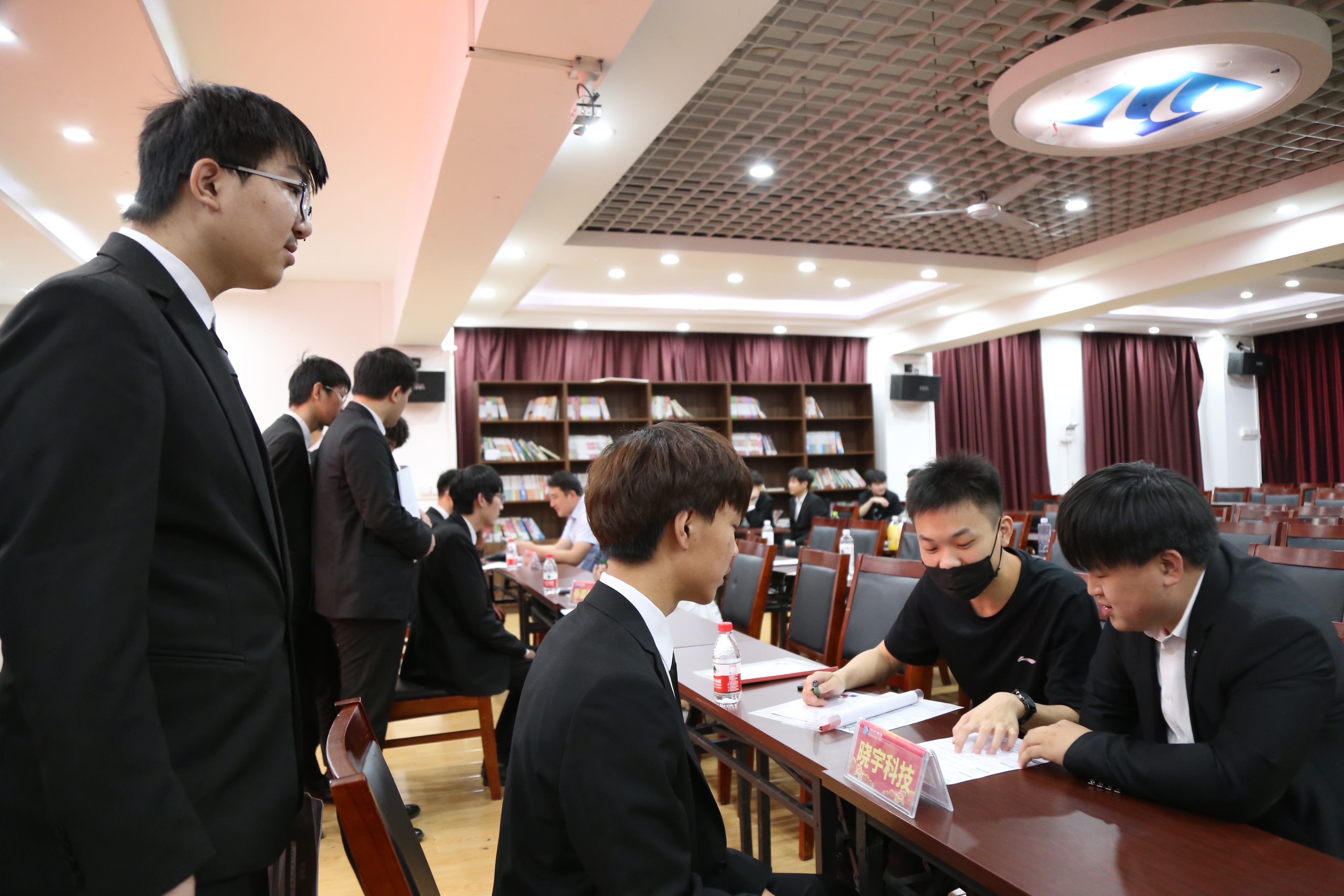 app开发找工作,app开发运营推广招聘