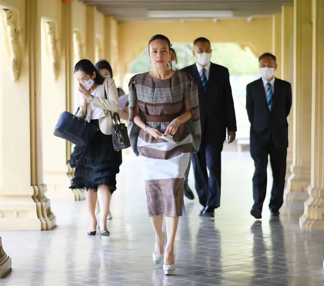 泰国华裔富豪泰王,泰国华人首富泰王