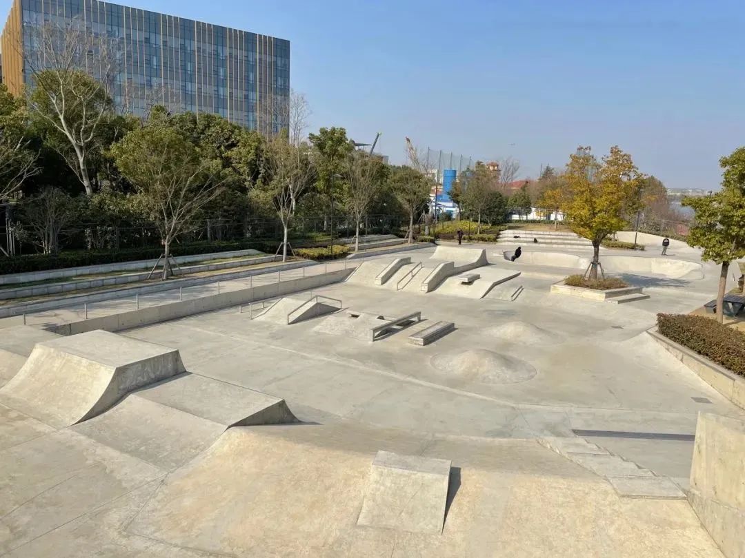 无论几岁,快乐万岁!小朋友们,向风而行吧(内附场地推荐)