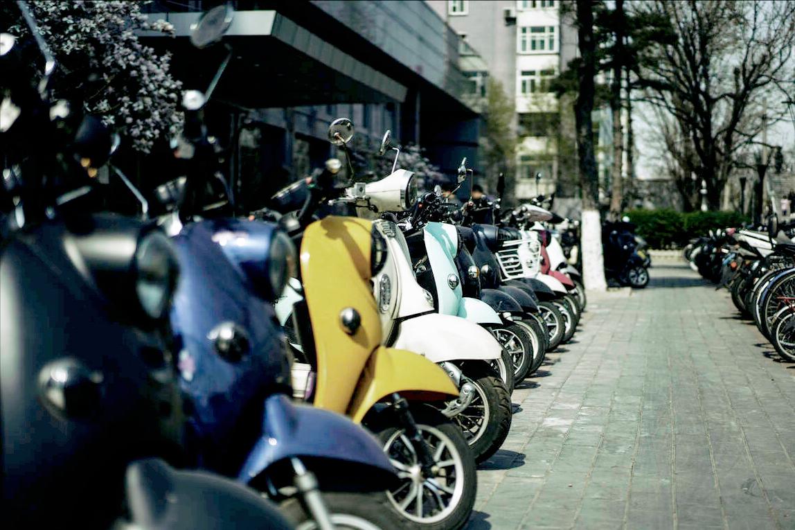 刚用完的电动车多长时间充电合适,电动车要不要天天充