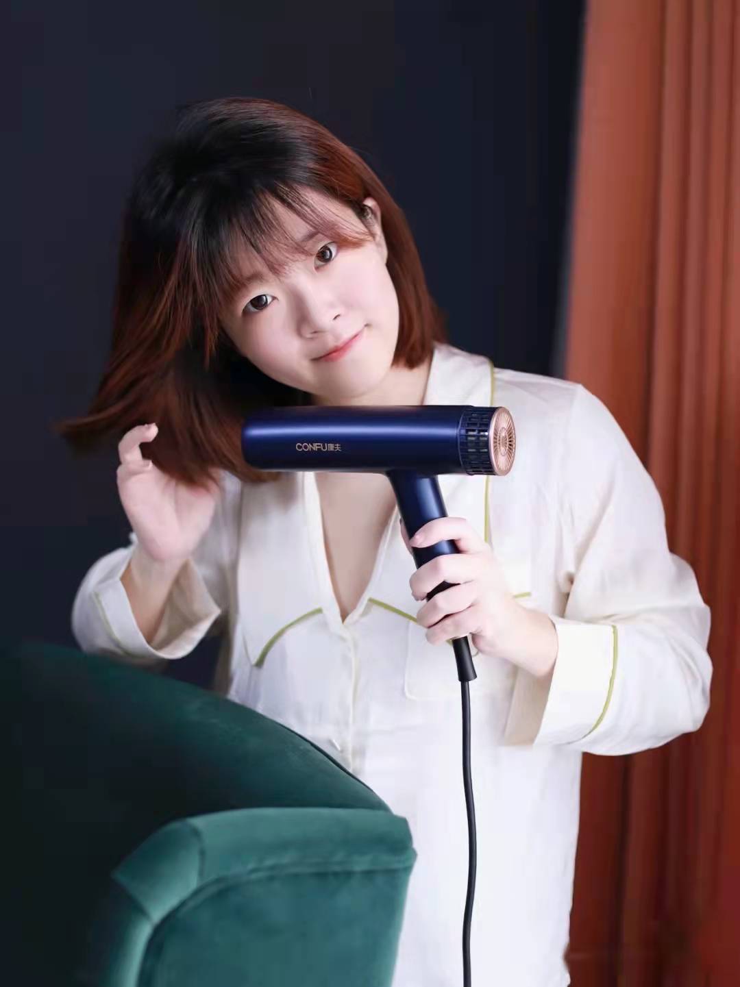 掉头发断发厉害洗头不用洗头膏,男士洗头后老是脱发断发