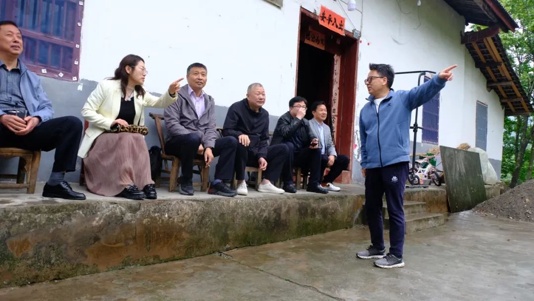 相聚仍是青年——记情系四中群友聚