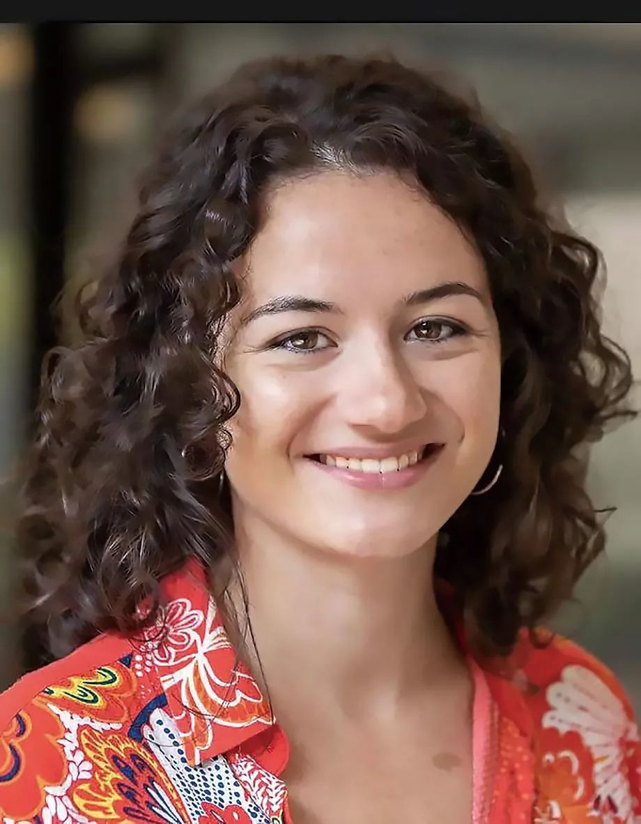 黑洞的质量与太阳相比,黑洞的性质与效应