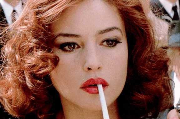 为什么明星斜视眼不明显,明星有间歇性斜视