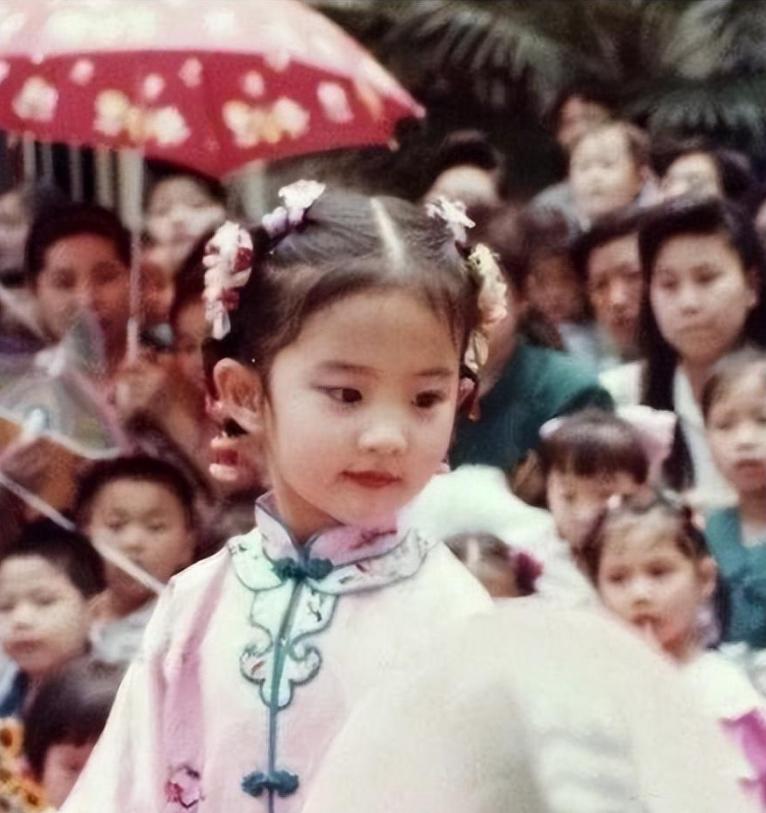 关于刘亦菲美国国籍她怎么回应,刘亦菲的国籍是中国还是美国