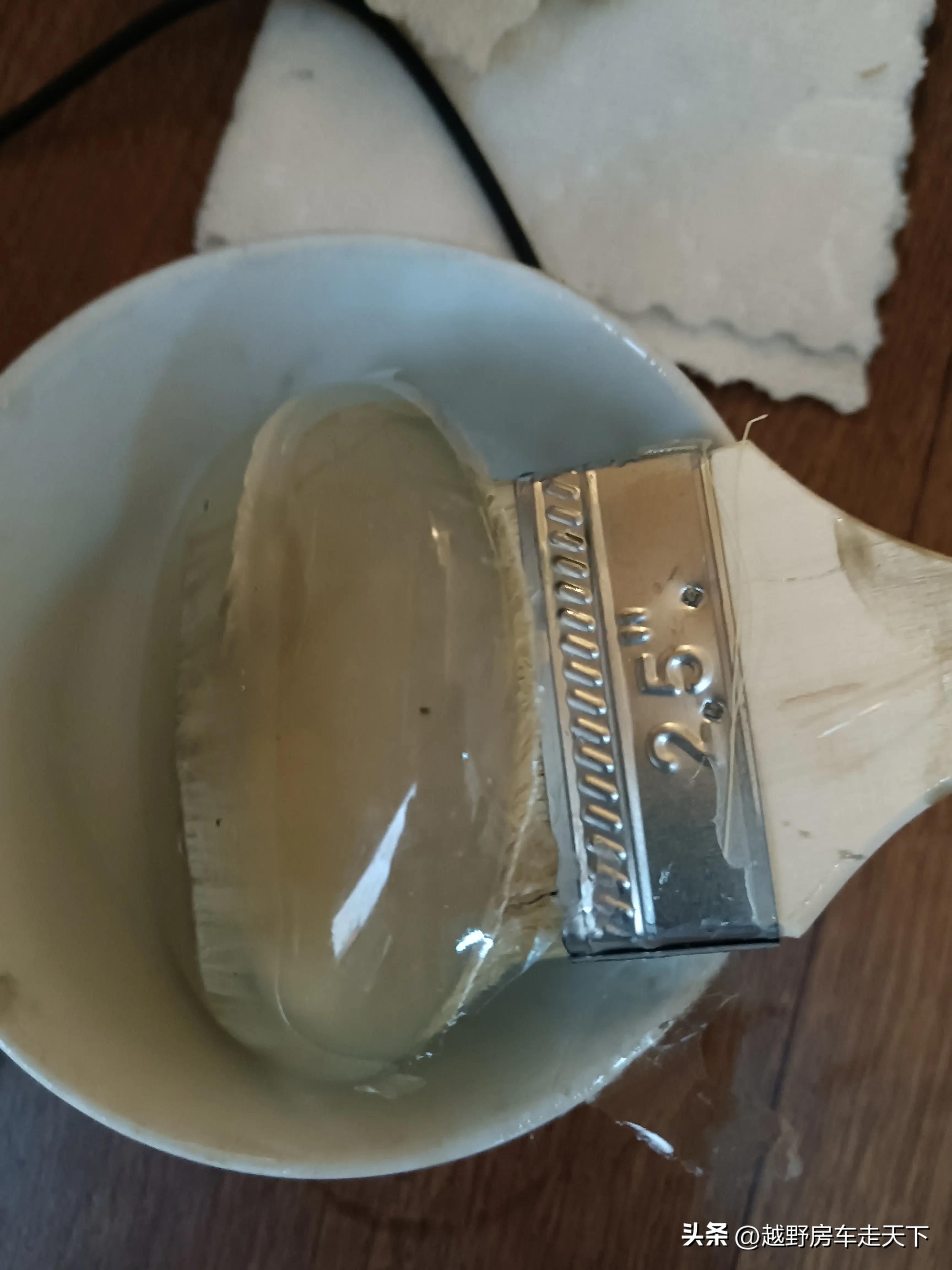 大流沙砸坏车子,铁皮车壳撞裂开怎么修复