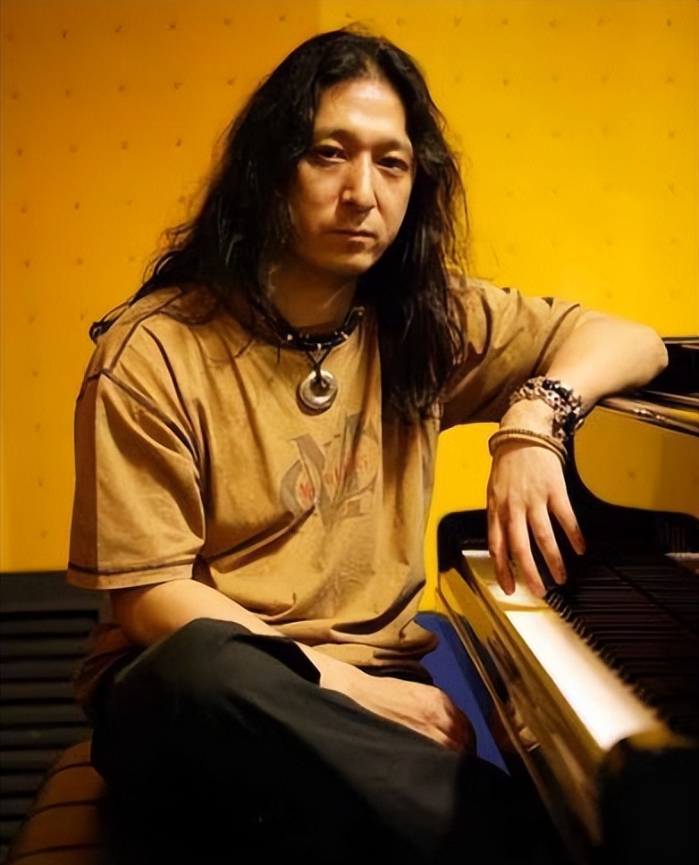 景岗山个人近照,景岗山年轻个人资料