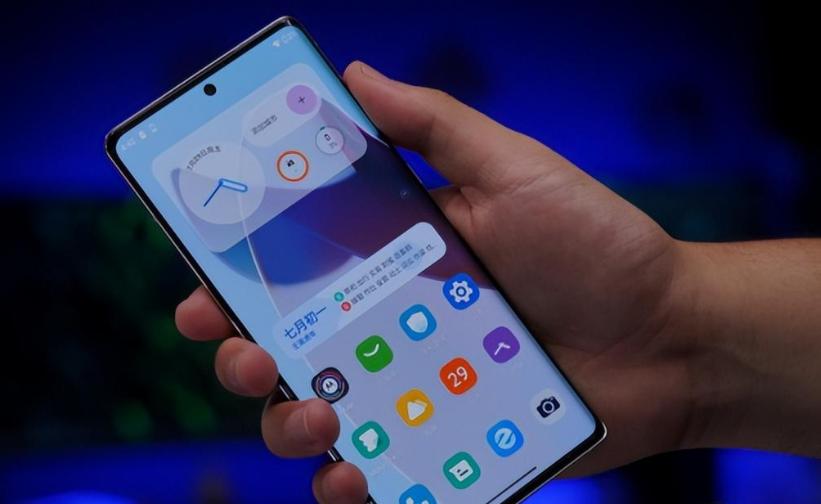 目前这4款手机配置全面值得买,目前最不建议入手的5款手机