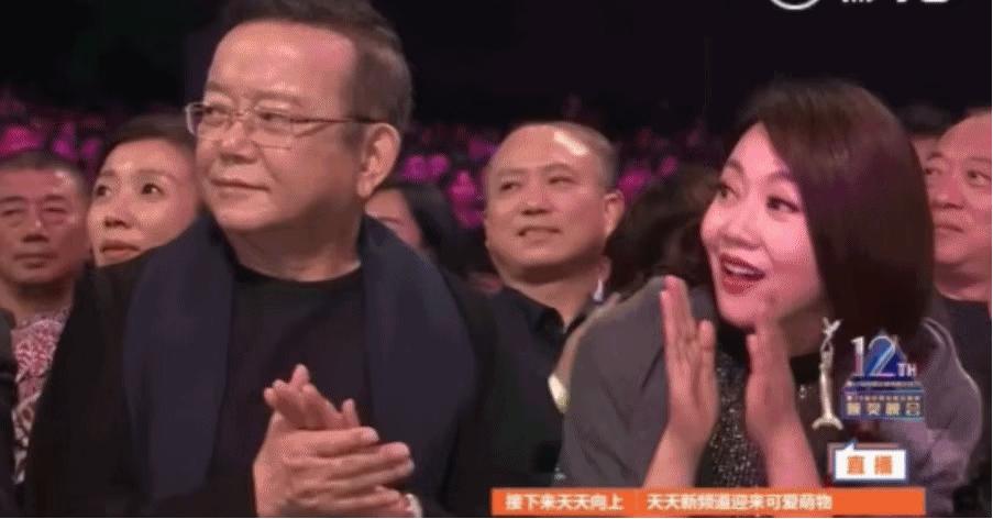 热依扎感谢的人是谁,热依扎接受岁月带来的改变