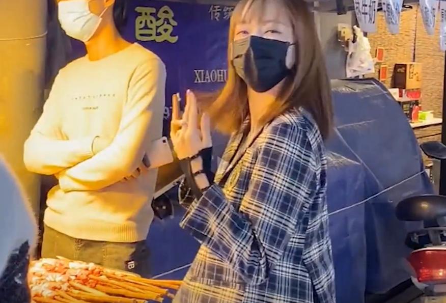 北京网红田田小阿姨是不是名媛,田田小阿姨是真名媛吗