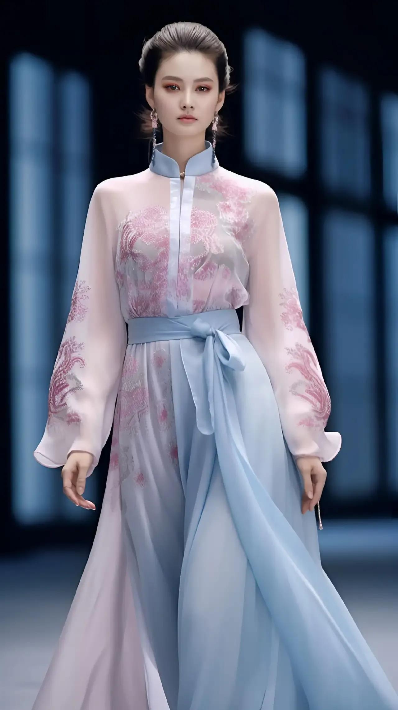 身材曼妙气质高贵,身材苗条气质优雅韵味十足