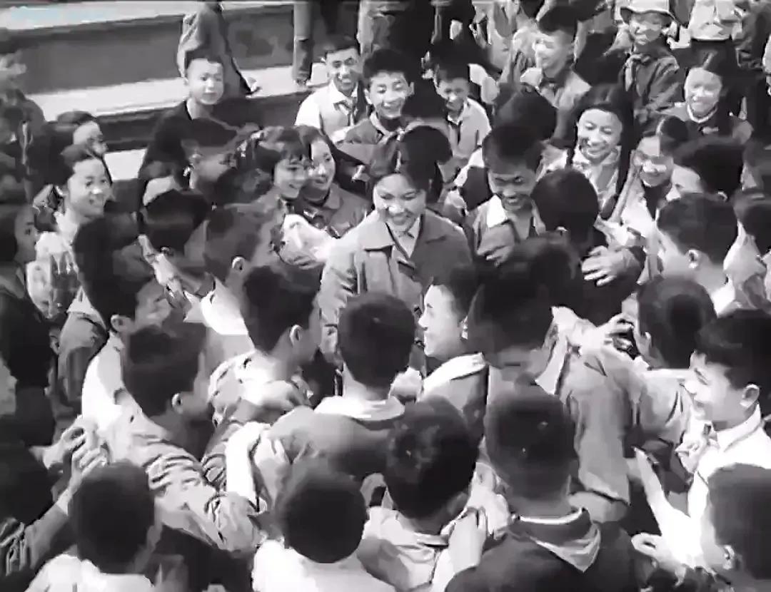 老电影小足球队员在线观看,60年代老电影小足球队员完整版