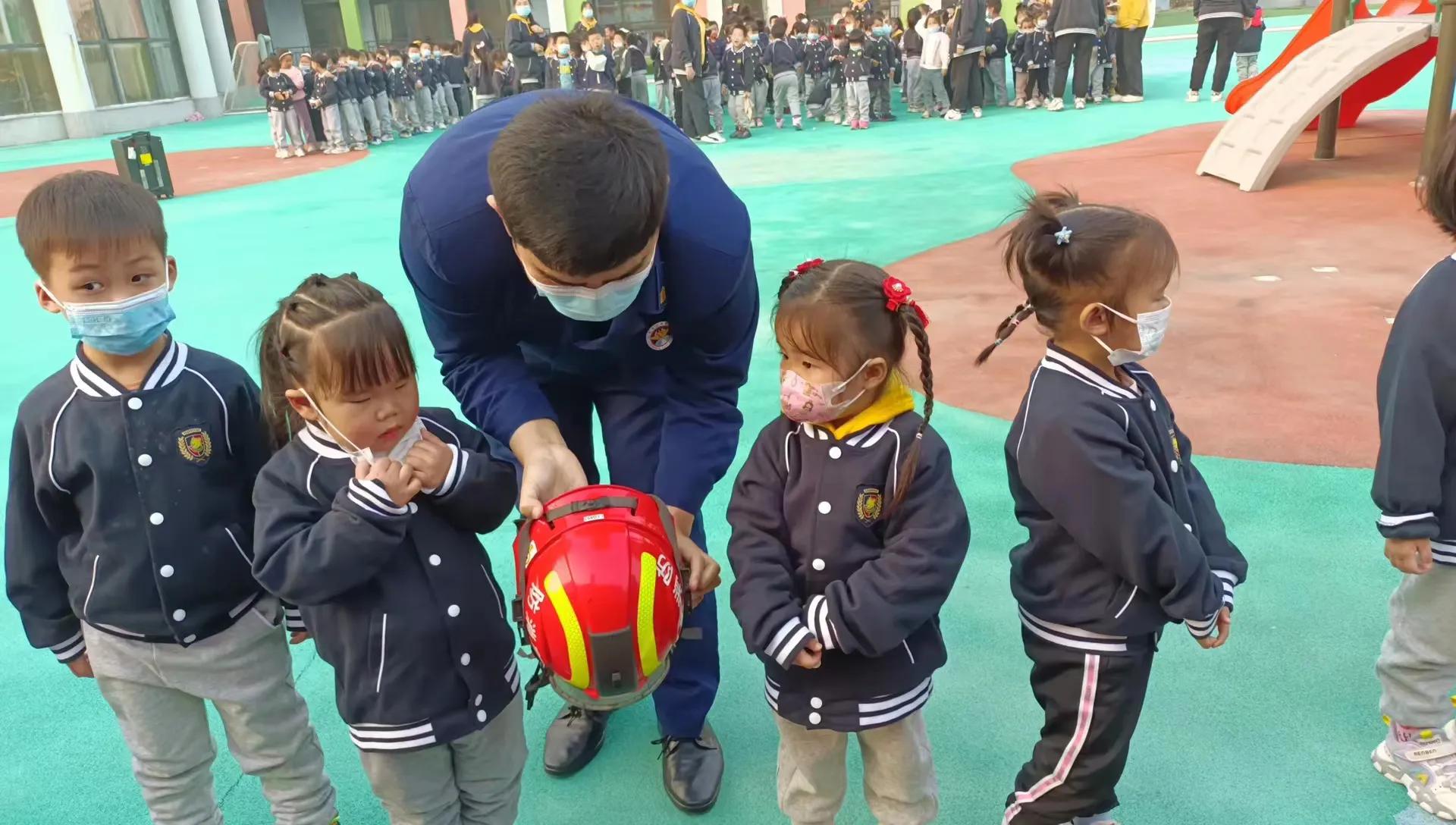 派出所进校园消防安全演练简报,社区消防安全演练进校园活动方案