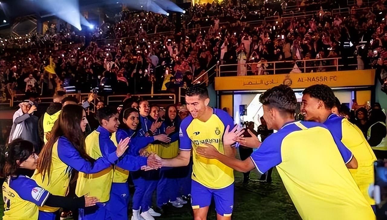 热血沙场！金球射手领衔，谁是最强战士？