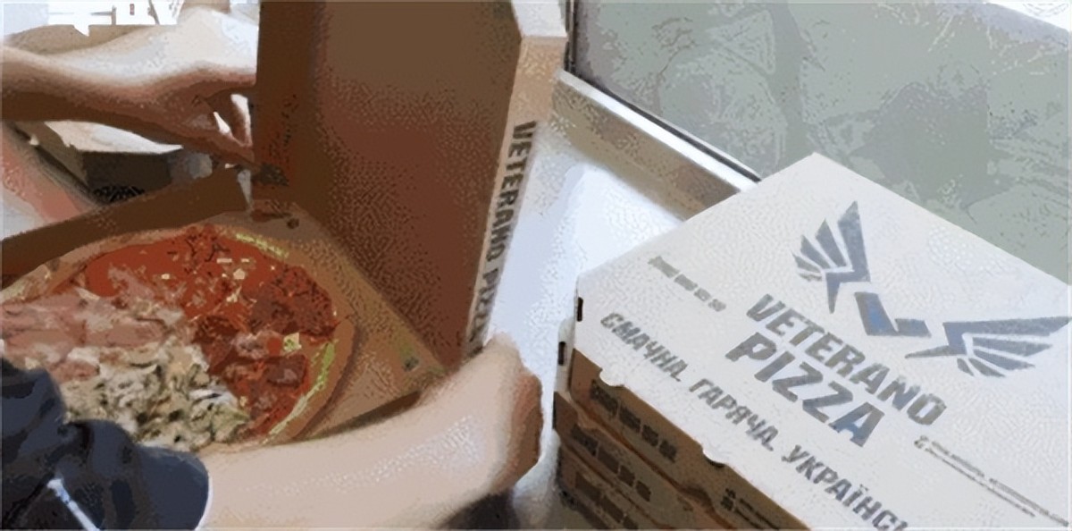 中国人在伊拉克开餐馆，一年赚了300万，美国大兵开直升机来买酒