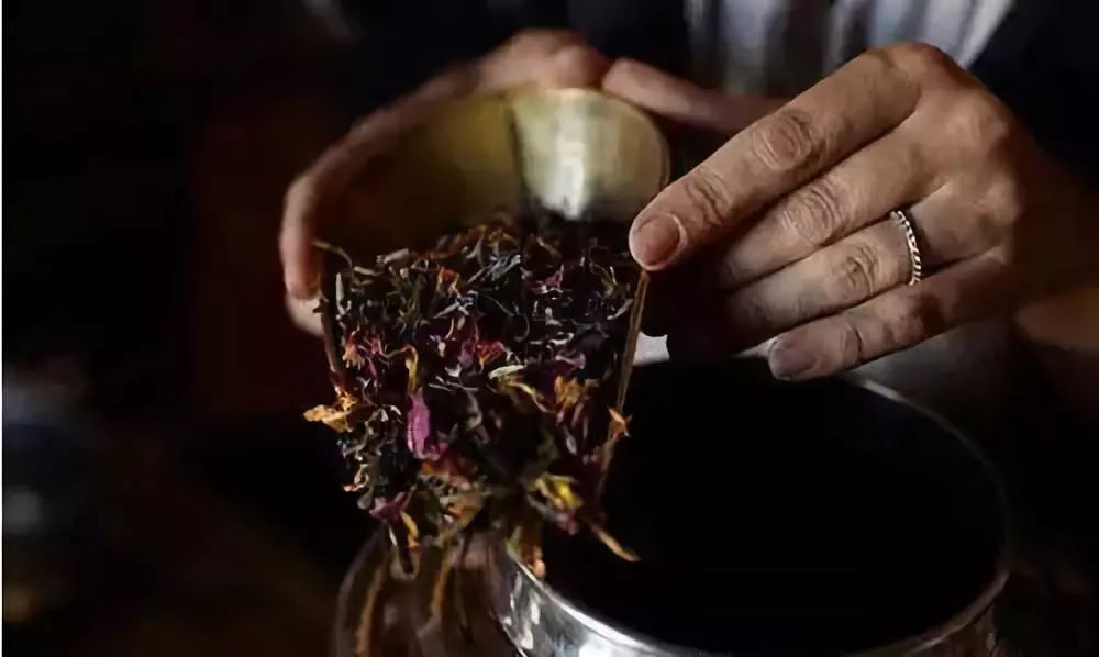 鏂囧湥鑼惰瘽,鏂囪儨鑼惰