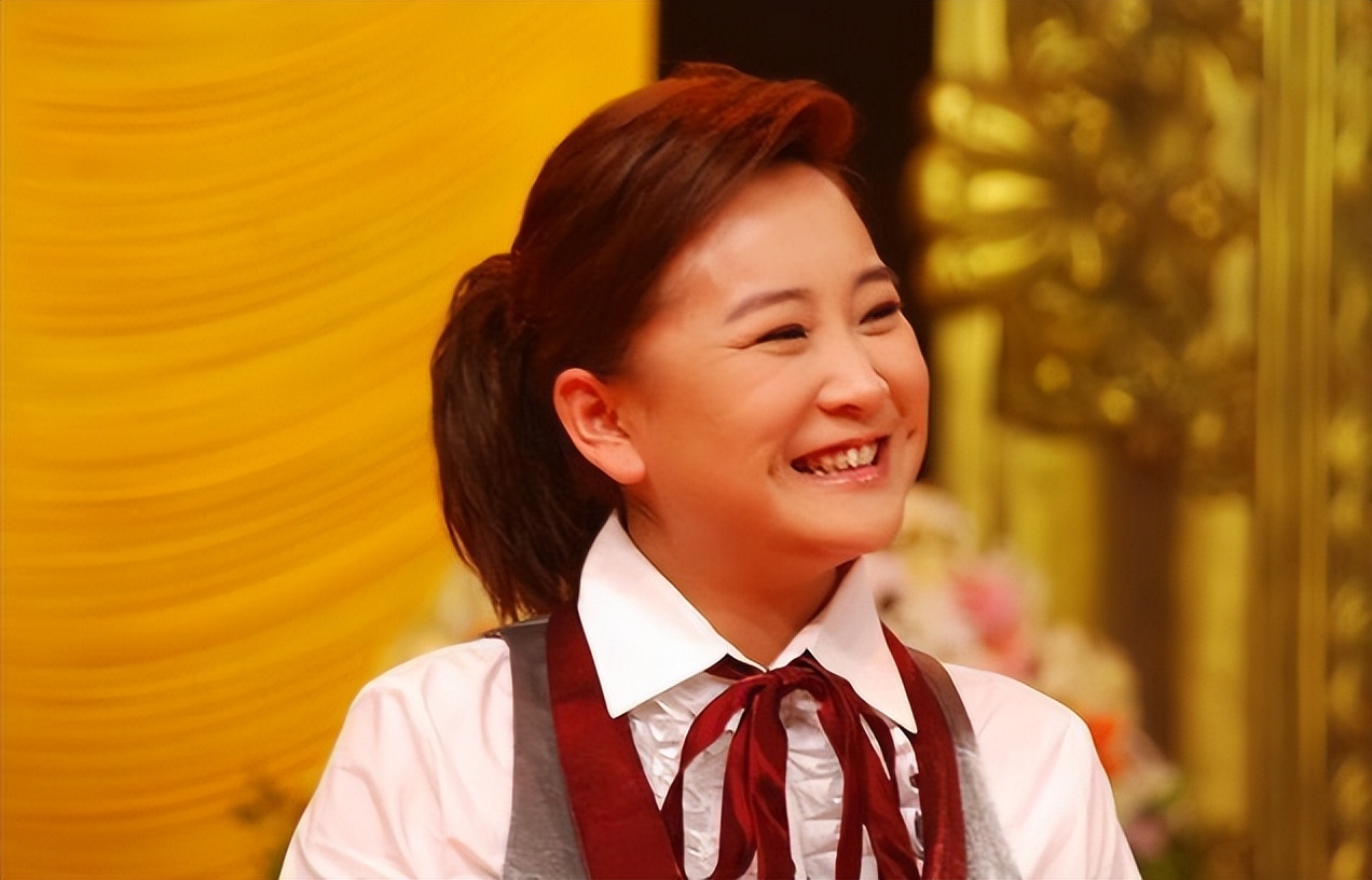 贾玲为什么不和白凯南搭档了,2012年贾玲和白凯南的相声