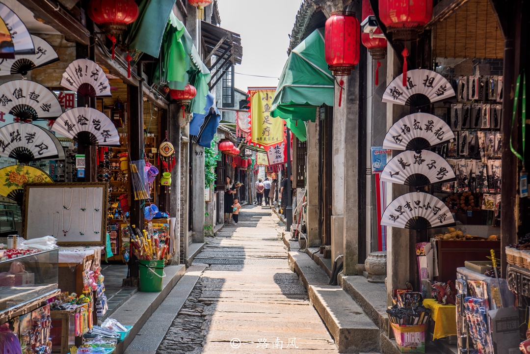 苏州昆山发达么,苏州退休工资和昆山退休哪个高