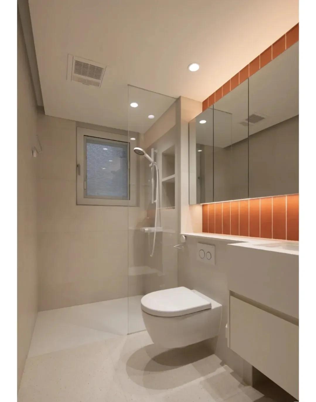 缇庡コ鏅掕嚜瀹剁殑璞畢瑁呬慨,缇庡コ鏅掕嚜瀹剁殑璞崕瑁呬慨