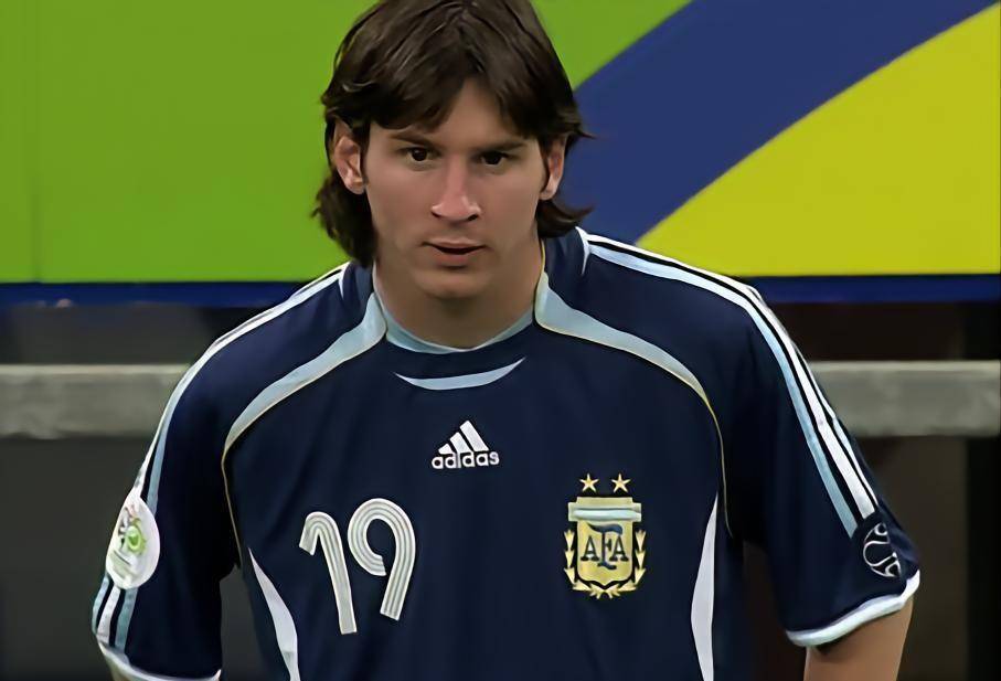 梅西迪马利亚弥补遗憾,2014世界杯梅西遗憾