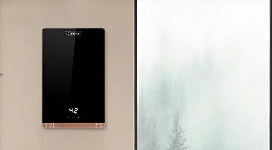 热水器清洗揭秘,洗澡的热水器怎么使用省电