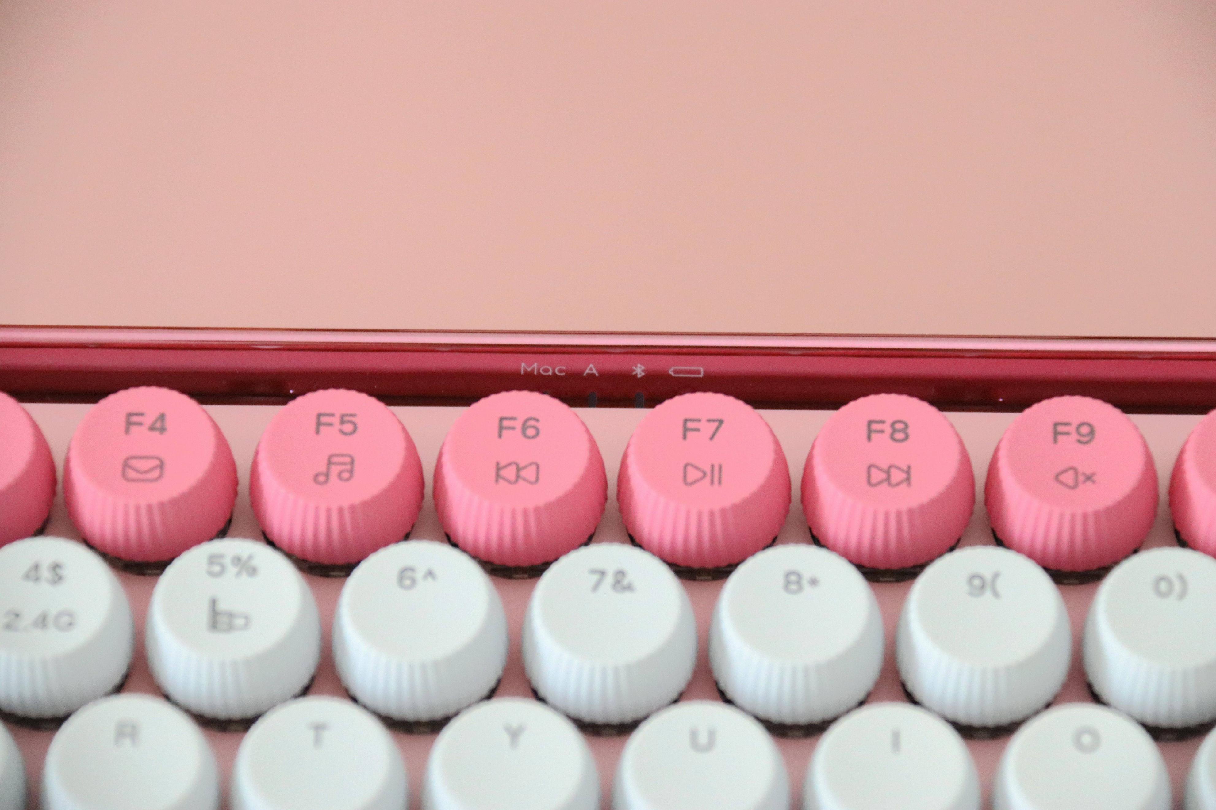 雷柏v500pro多模板机械键盘简评,紫色雷柏机械键盘pro5