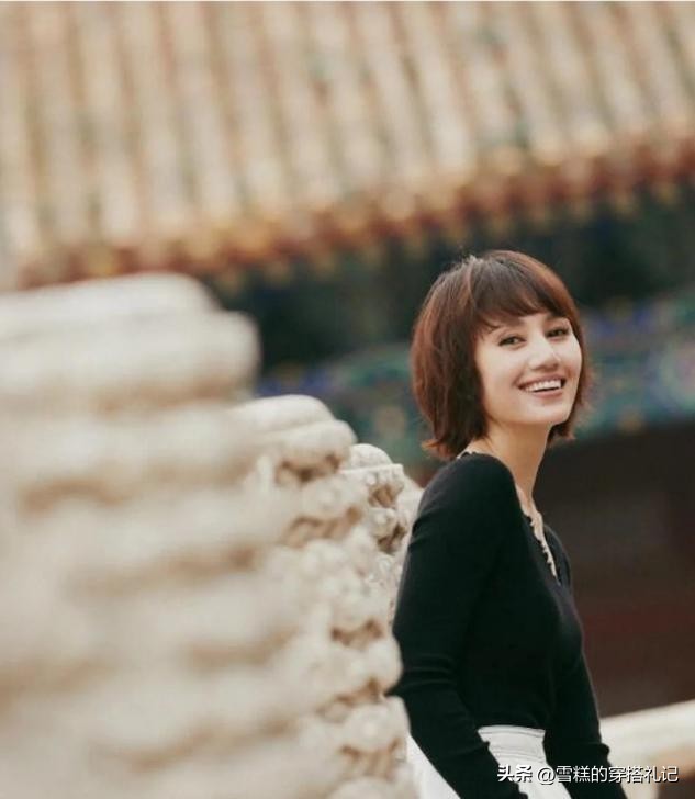 袁泉干练短发发型图片,袁泉最新短发发型图片大全