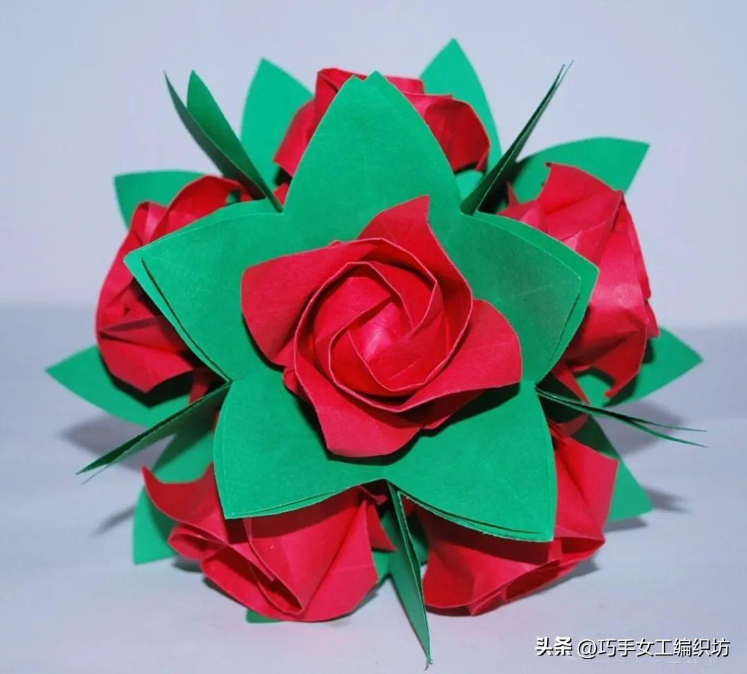 一张纸可以折一朵花,一张纸就可以叠的玫瑰花