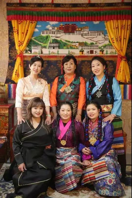 帮扶的路上全力以赴,一直走在帮扶的路上