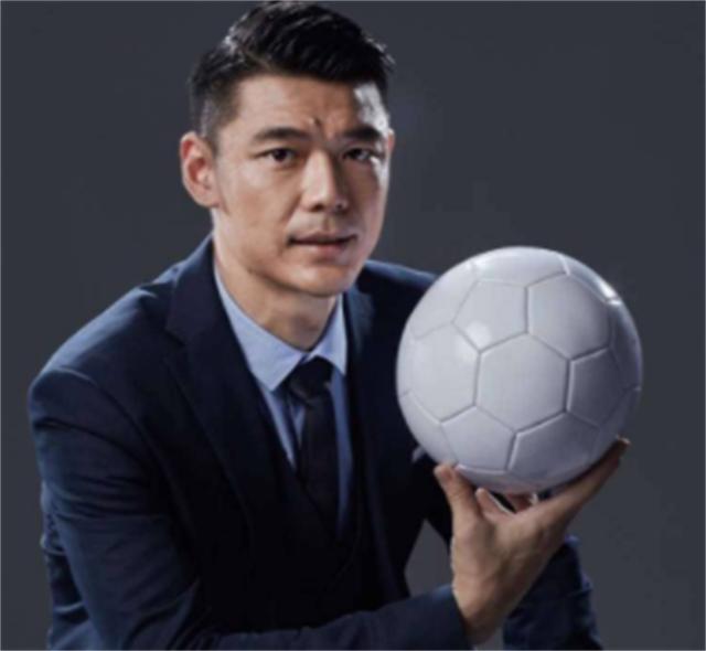 曾诚申花门将视频,广州恒大门将曾诚年薪多少