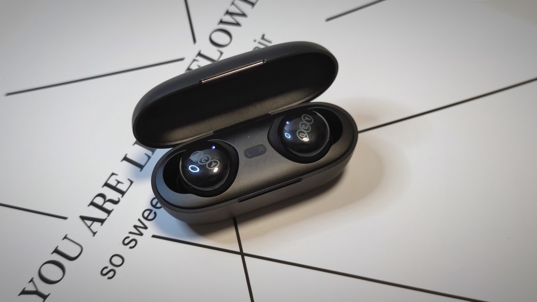 百元以下的耳机不入坑推荐,qcyt17系列哪个最具性价比