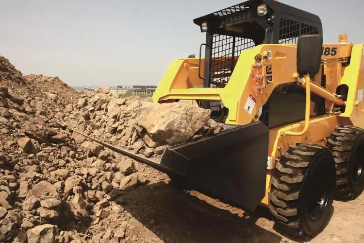 滑移装载机国外发展趋势,滑移装载机型号参数及原理