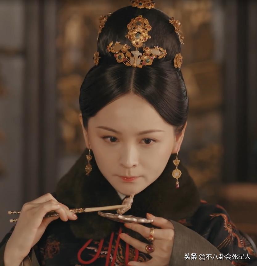 尚食女主崩溃瞬间片段,尚食首播热度第一