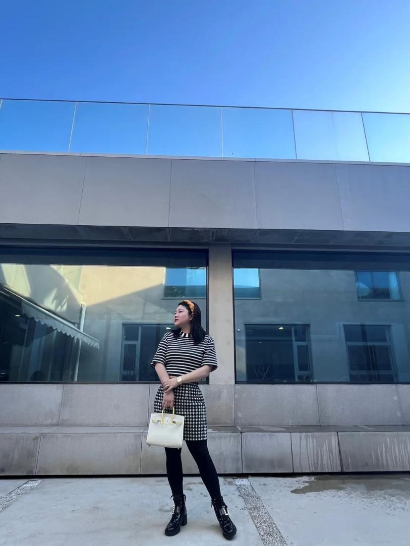 胖女孩怎么打扮显瘦,胖女孩怎么穿衣有气质