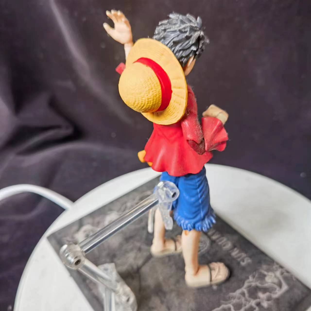 海贼王手办路飞可动,海贼王路飞回忆篇